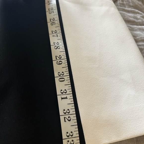 Alice+Olivia black and white mini dress size 6 - Picture 10 of 17